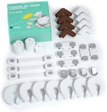 Kit Sicurezza Bambini - 30 Pezzi con Copertura Presa